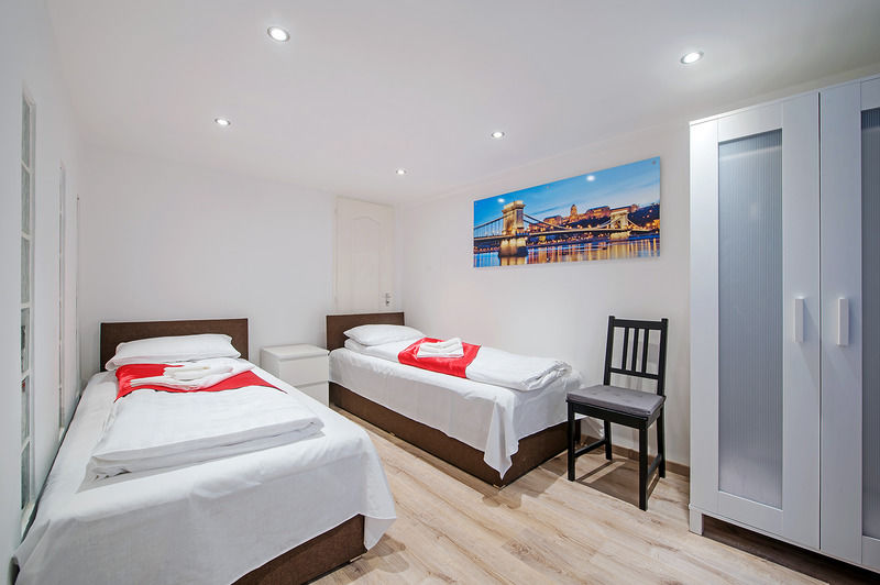 Grand Boulevard Apartments Budapest Ngoại thất bức ảnh