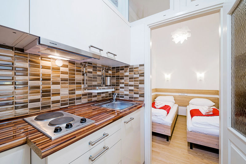 Grand Boulevard Apartments Budapest Ngoại thất bức ảnh