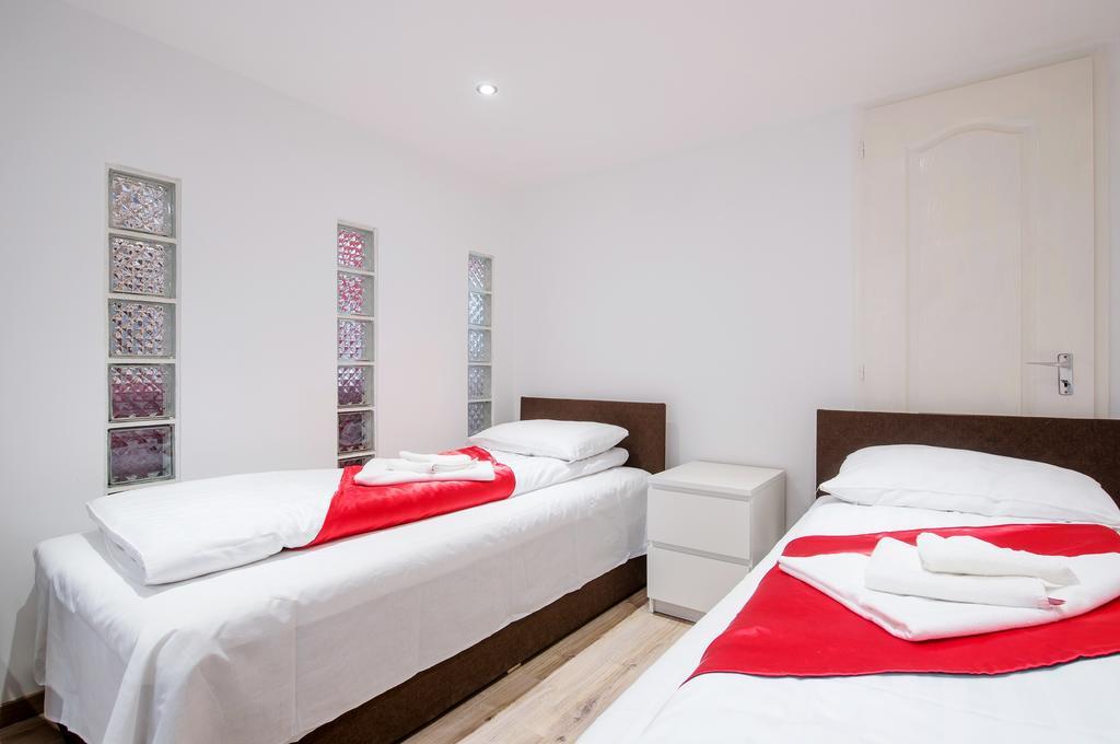 Grand Boulevard Apartments Budapest Ngoại thất bức ảnh