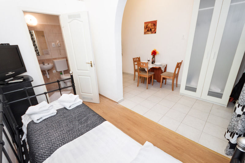 Grand Boulevard Apartments Budapest Ngoại thất bức ảnh