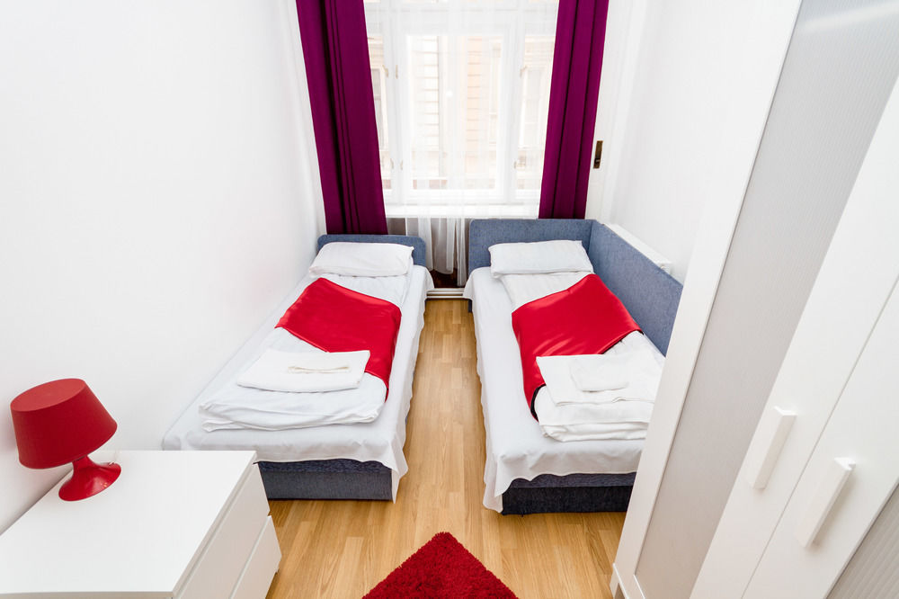 Grand Boulevard Apartments Budapest Ngoại thất bức ảnh