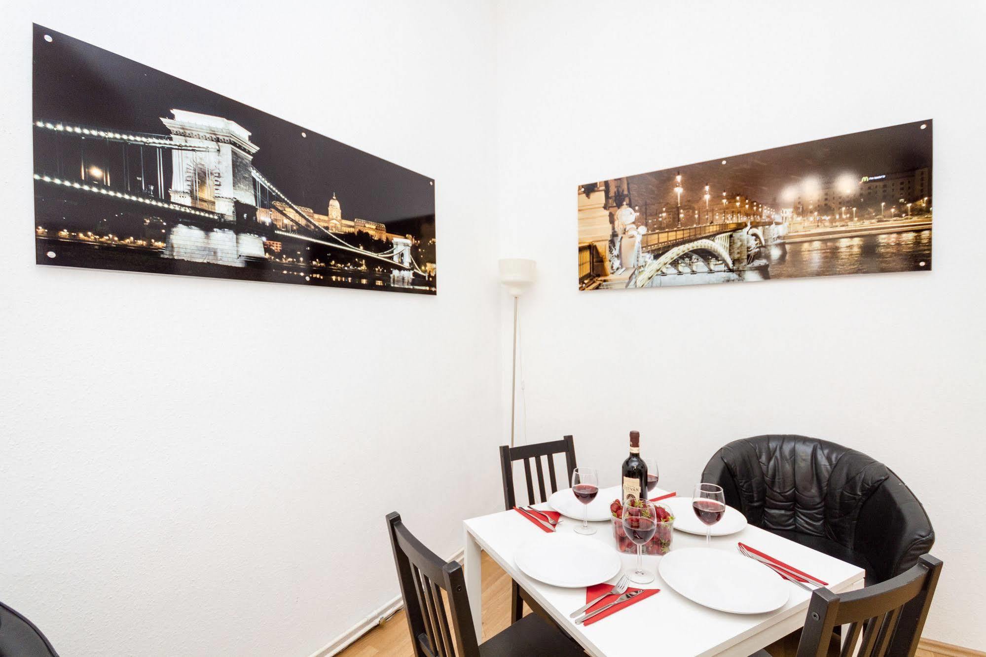 Grand Boulevard Apartments Budapest Ngoại thất bức ảnh