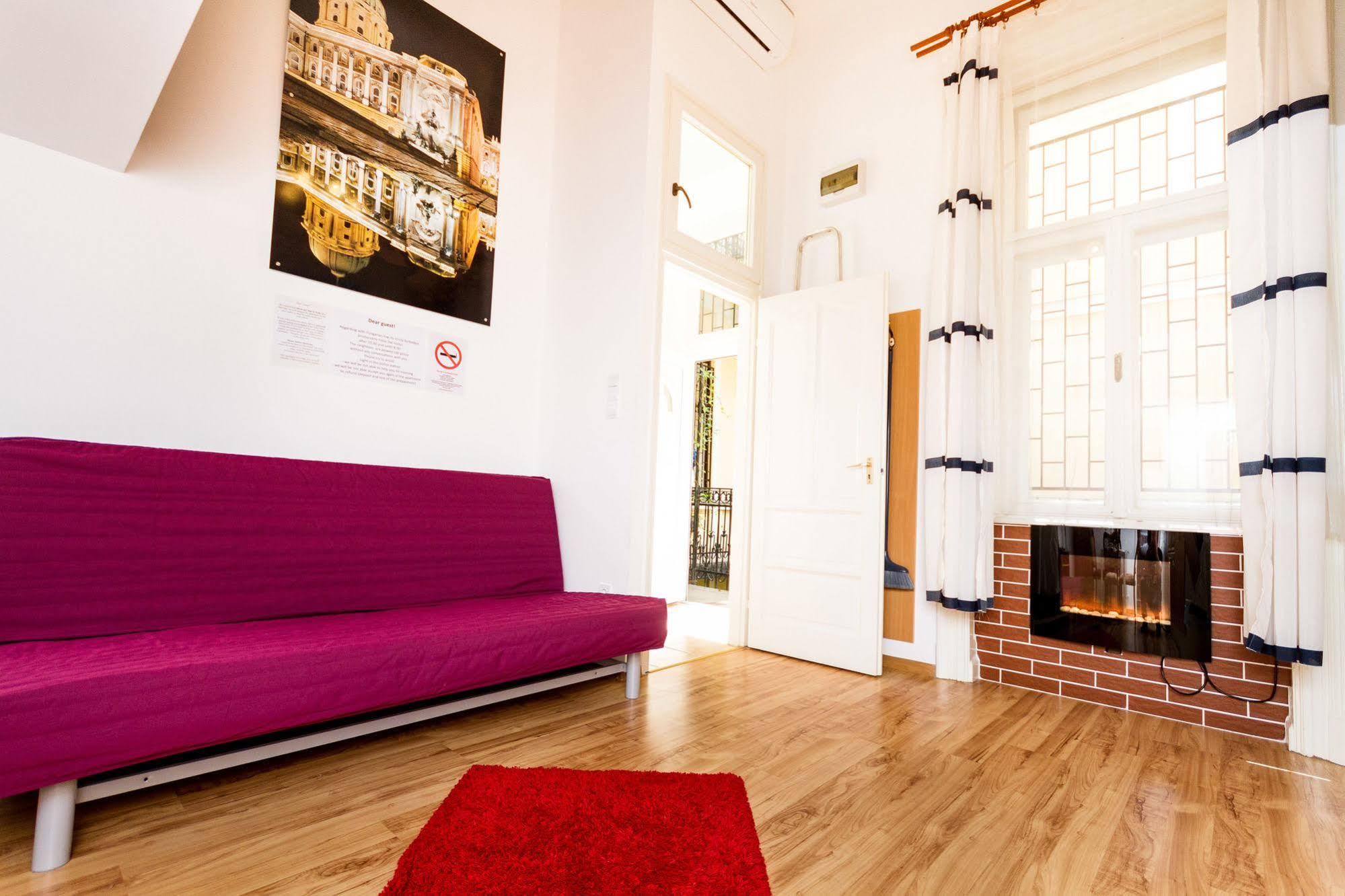 Grand Boulevard Apartments Budapest Ngoại thất bức ảnh