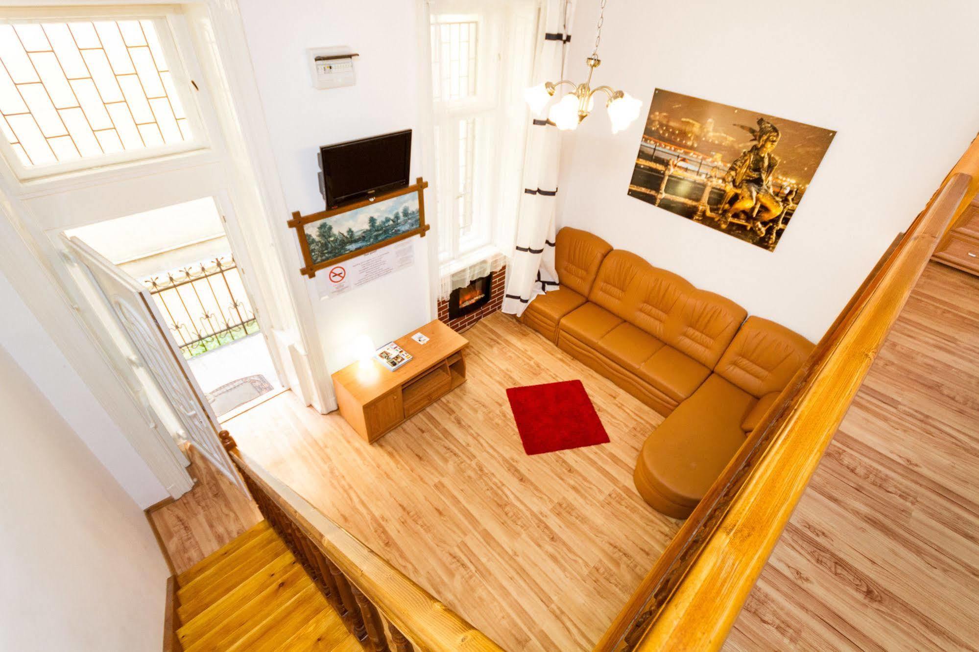 Grand Boulevard Apartments Budapest Ngoại thất bức ảnh