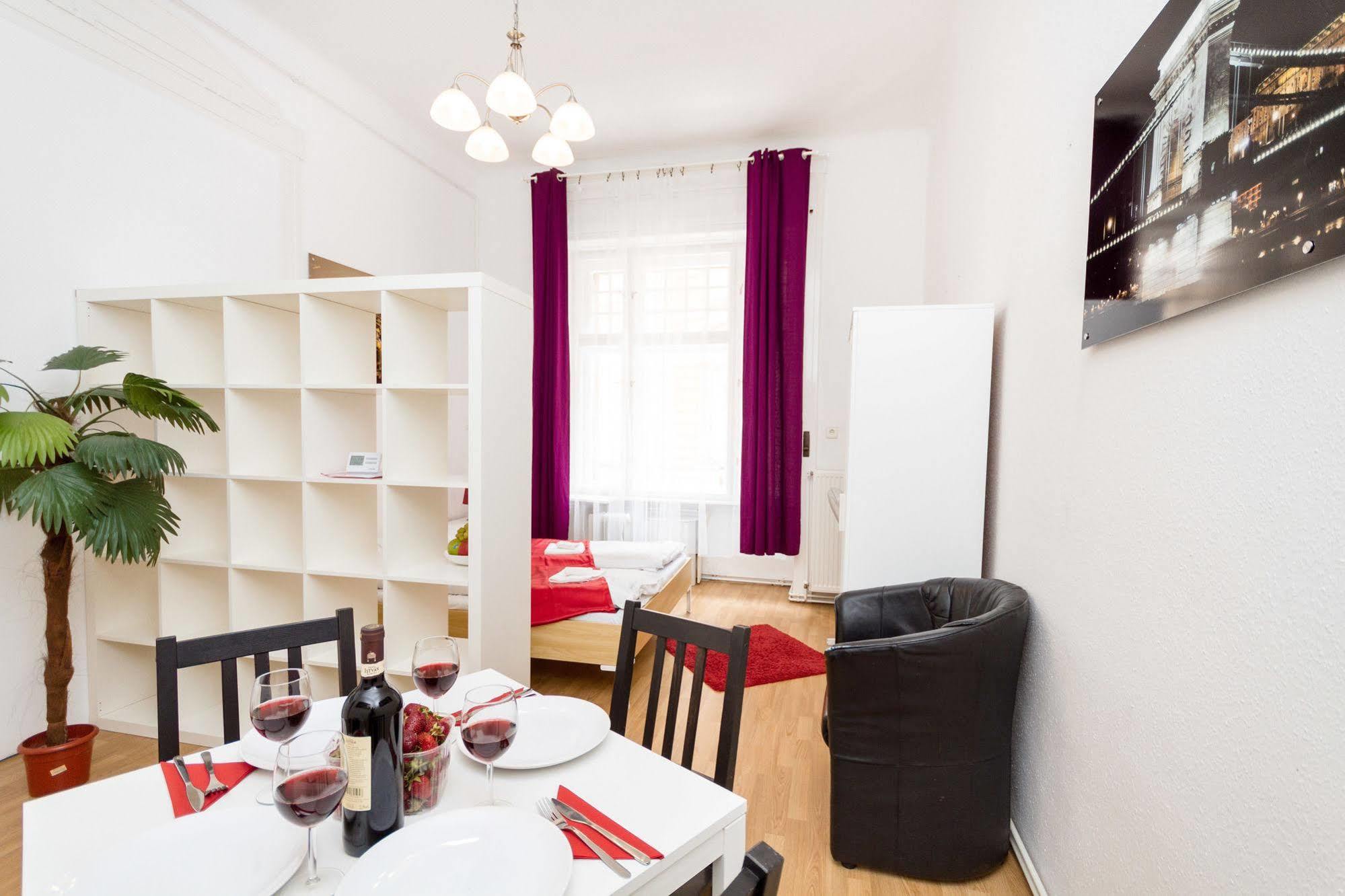 Grand Boulevard Apartments Budapest Ngoại thất bức ảnh