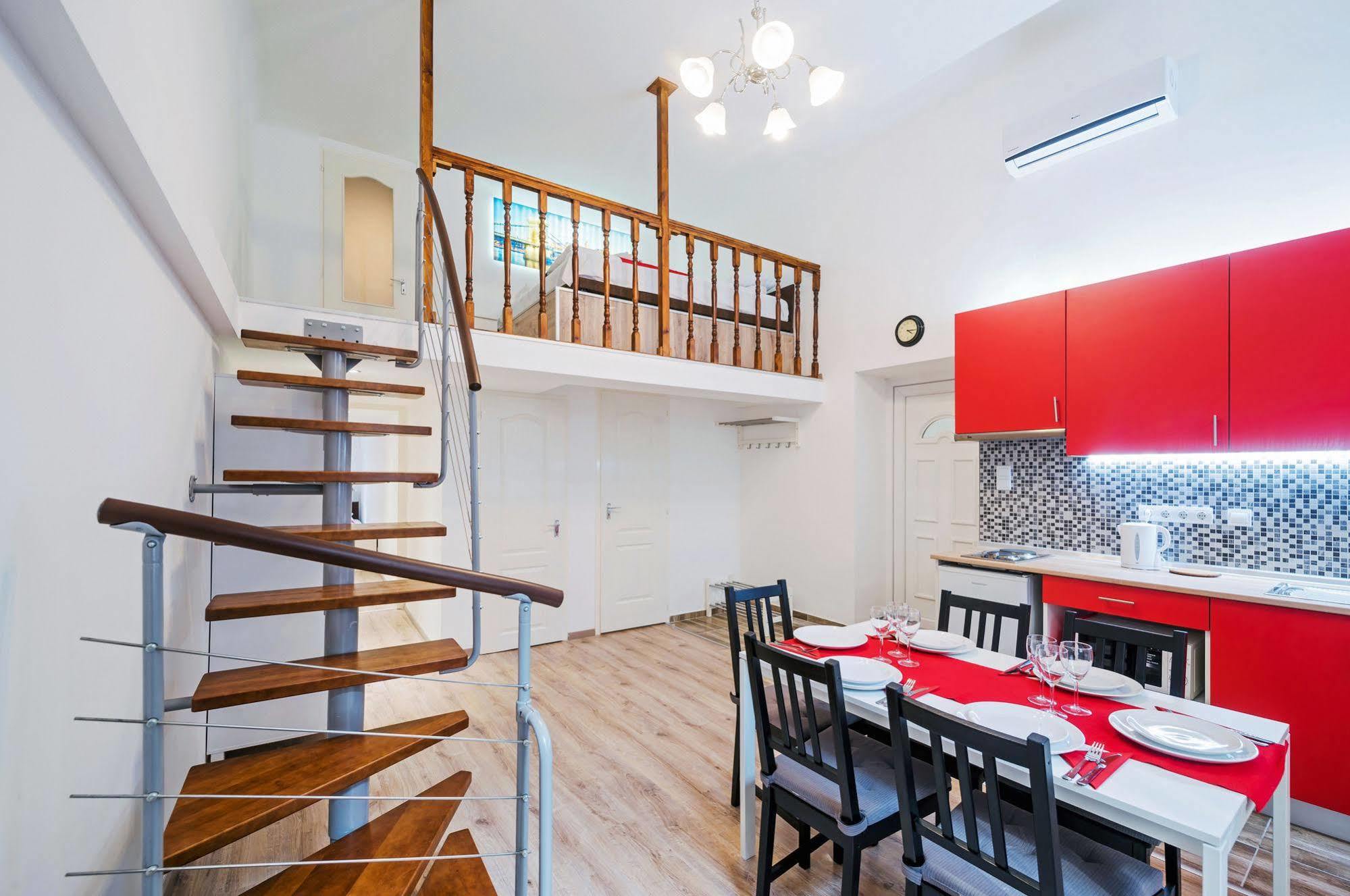 Grand Boulevard Apartments Budapest Ngoại thất bức ảnh